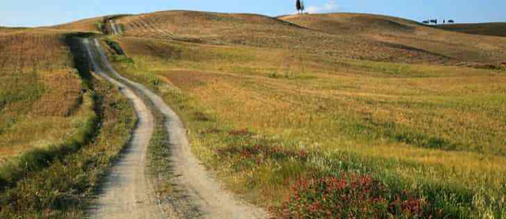 Moto avventure: Strade bianche in moto in Toscana tra le Crete di Siena 1