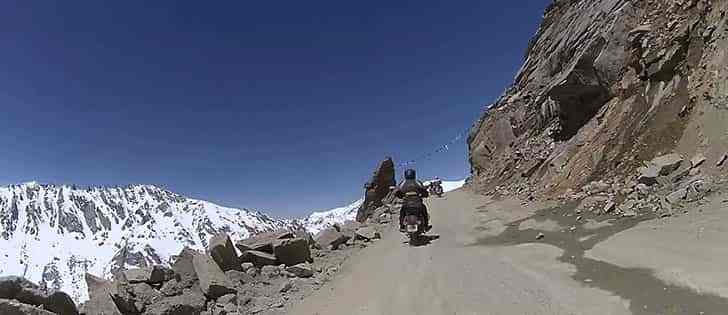 Moto avventure: In moto oltre i 5.000 m s.l.m. nell'Hymalaia del Kashmir 2