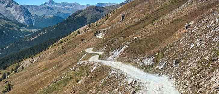 Moto avventure: Strade bianche in moto oltre i 2000 m. delle Alpi piemontesi 3