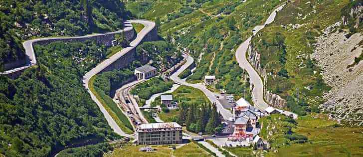 Moto avventure: Motogiro da brividi tra Tremola Stelvio Furkapass e non solo 2