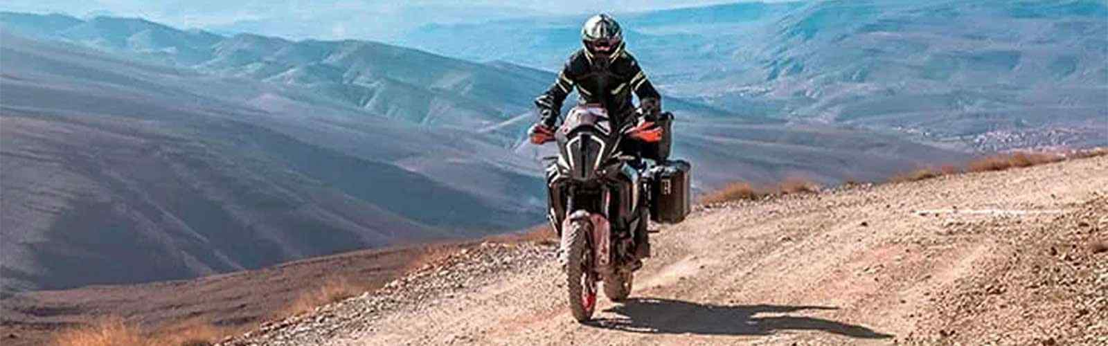 il colle del Sommeiller in moto, Verso il cielo dei 3000 m.